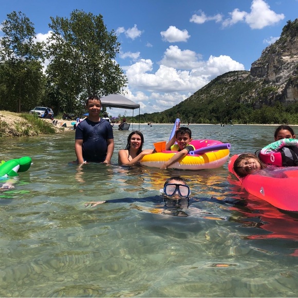 Meet your Posher, Jenny - Picture 6 of 6